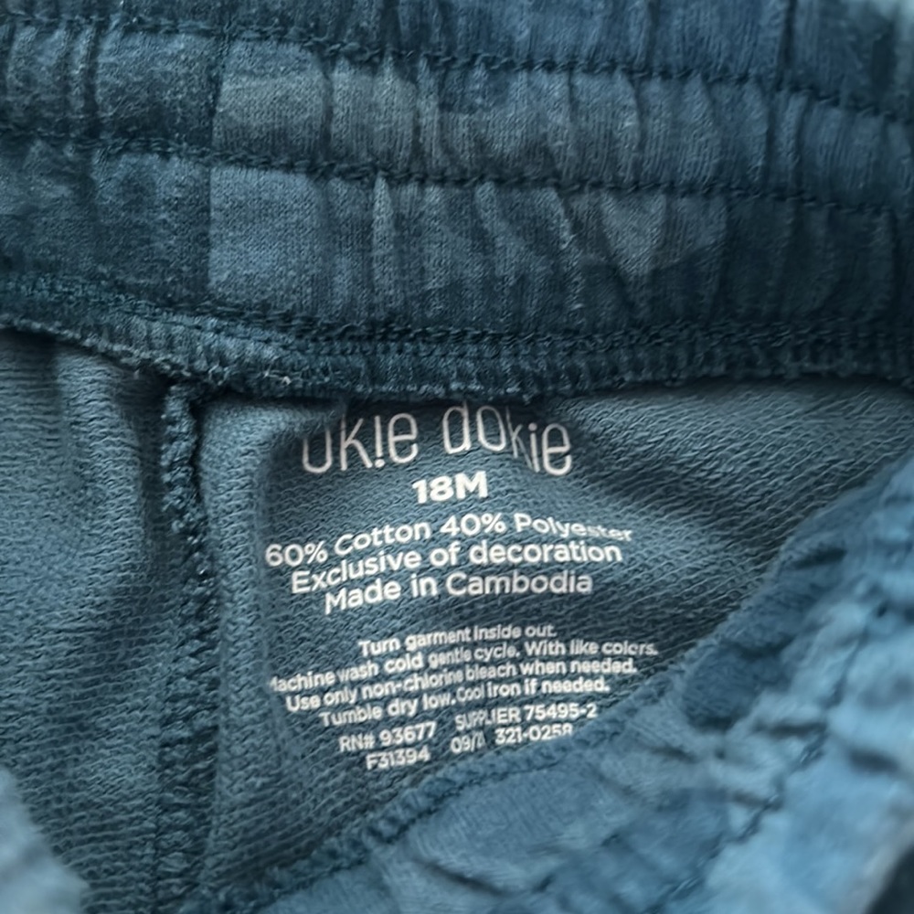 5/$20 Baby Okie Dokie Blue Camouflage Sweatpants sz 18 mo - Picture 2 of 2